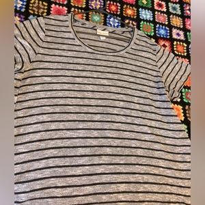 Marbled gray and black striped shirt